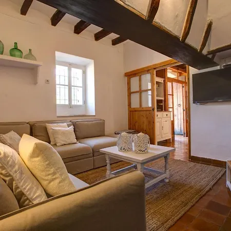 Sleeps 10 Pool Air Con Wifi Villa *