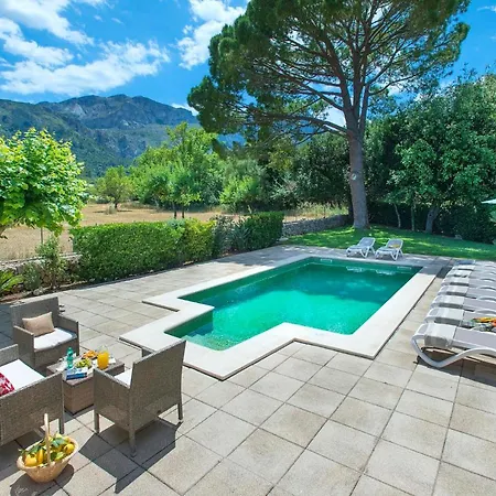 Villa Sleeps 10 Pool Air Con Wifi Pollenca